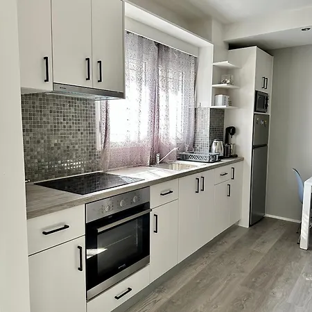 Athena Apartment *